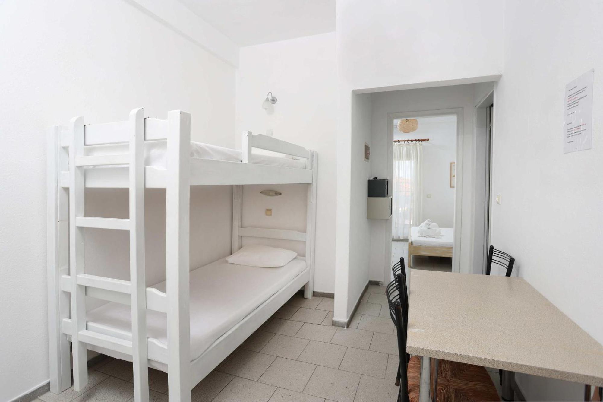 Spanos Apartments Anna'S Lodge Polychrono Ngoại thất bức ảnh