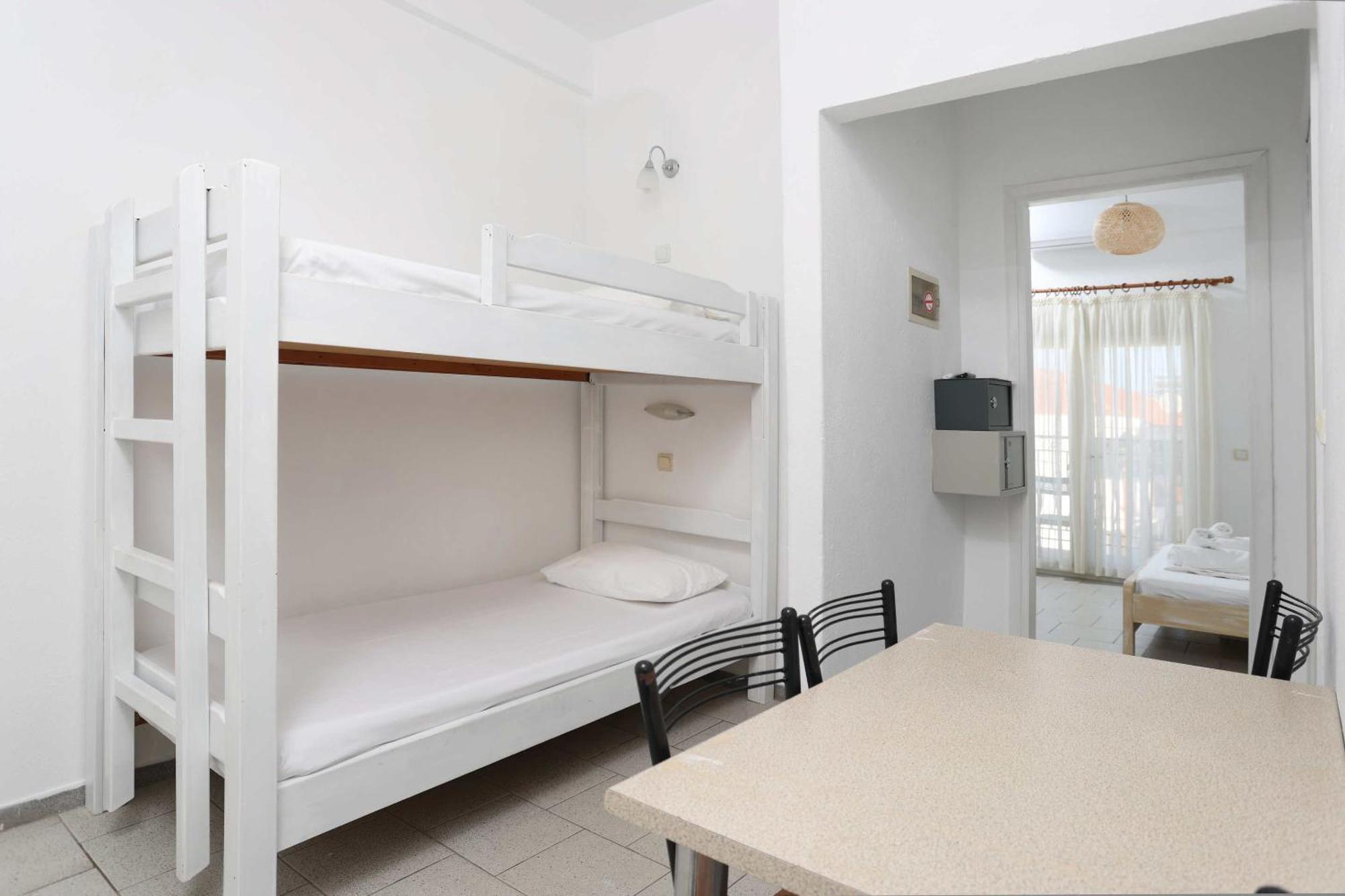 Spanos Apartments Anna'S Lodge Polychrono Ngoại thất bức ảnh